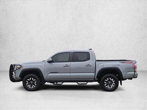 Used 2021 Toyota Tacoma TRD Off-Road image 8