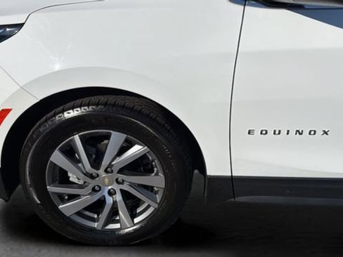 Used 2022 Chevrolet Equinox LT FWD image 35