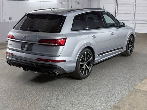 Used 2021 Audi SQ7 Premium Plus w/ Executive Package AWD/4WD image 8