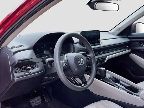 Used 2024 Honda Accord EX image 9