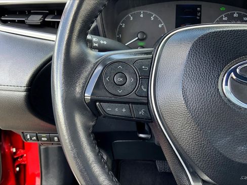 Used 2024 Toyota Corolla Cross SE image 23