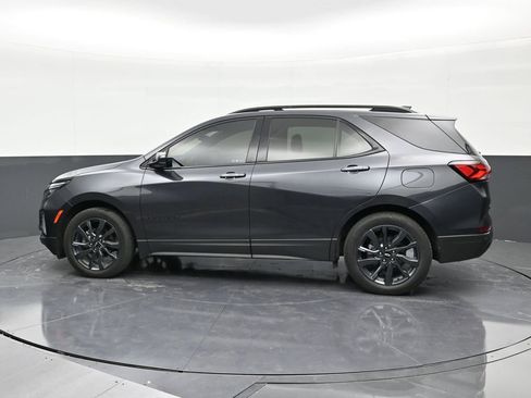 Used 2022 Chevrolet Equinox RS FWD image 2