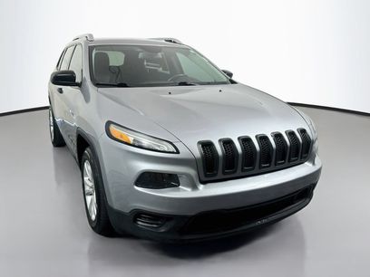 Used 2015 Jeep Cherokee Sport