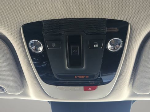 Certified 2023 Kia Sorento S w/ Panoramic Sunroof Package FWD image 23