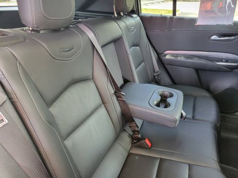 Used 2025 Cadillac XT4 Premium Luxury FWD image 11