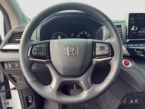 Used 2026 Honda Odyssey EX-L image 16