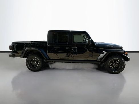 New 2026 Jeep Gladiator Sport AWD/4WD image 5