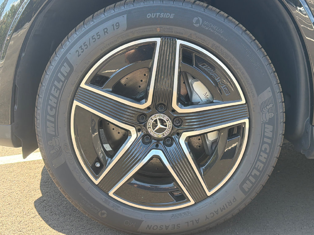 Used 2026 Mercedes-Benz GLC 300 image 11