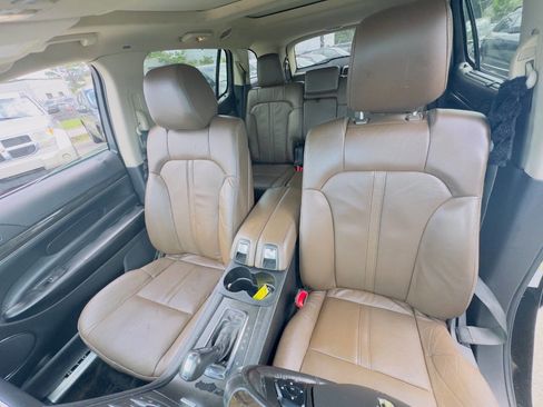Used 2014 Lincoln MKT AWD w/ Equipment Group 201A image 27