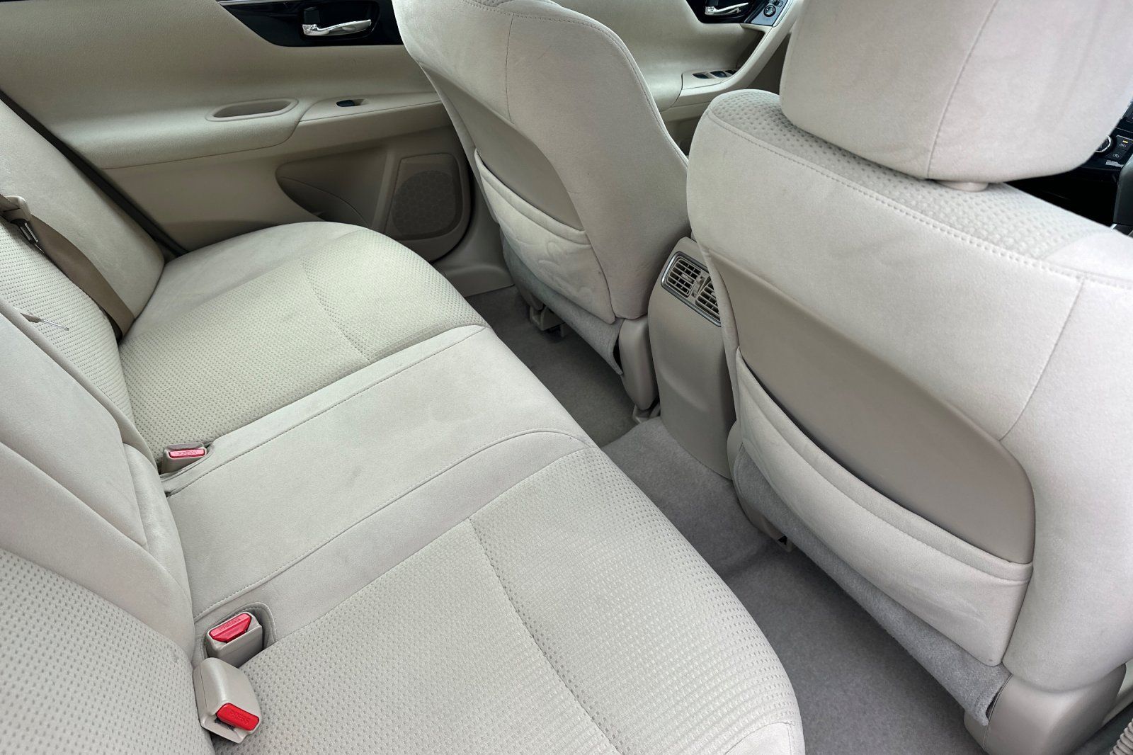 Used 2014 Nissan Altima 2.5 SV w/ Convenience Package FWD image 31