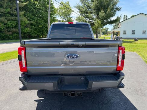Used 2023 Ford F250 XLT w/ XLT Premium Package AWD/4WD image 7
