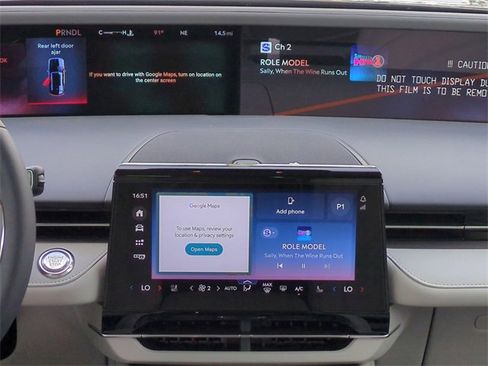 New 2026 Lincoln Nautilus Premier image 18