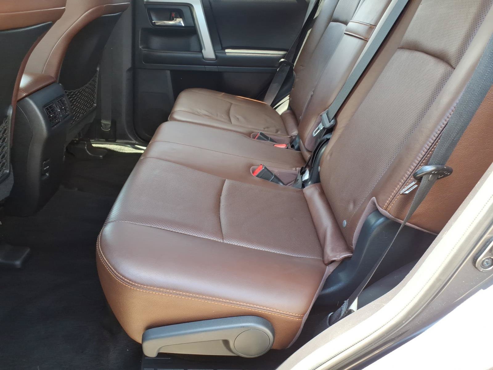 Used 2016 Toyota 4Runner Limited AWD/4WD image 14