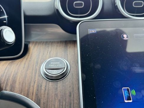 Used 2024 Mercedes-Benz C 300 Sedan image 34