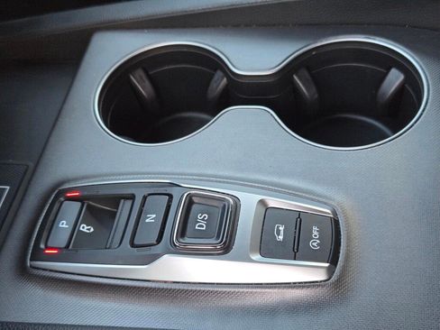 Certified 2025 Honda Passport EX-L image 14