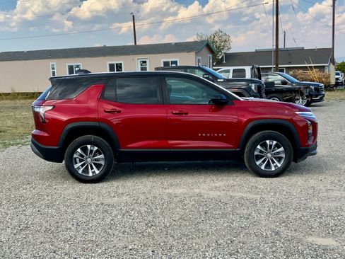 New 2026 Chevrolet Equinox LT w/ Safety and Technology Package image 6
