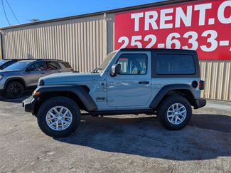 Used 2023 Jeep Wrangler Sport S video 2