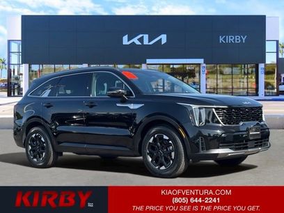 Certified 2025 Kia Sorento S w/ Panoramic Sunroof Package