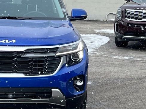 Certified 2025 Kia Seltos S image 16