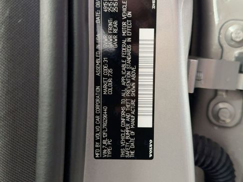 Used 2024 Volvo S60 B5 Plus image 21