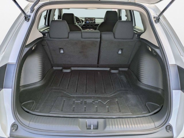 Used 2026 Honda HR-V LX image 13