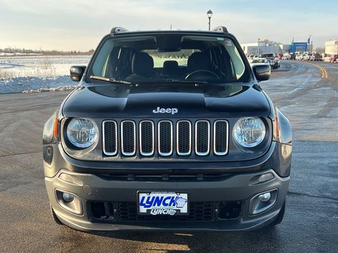 Used 2017 Jeep Renegade Latitude w/ Cold Weather Group image 8