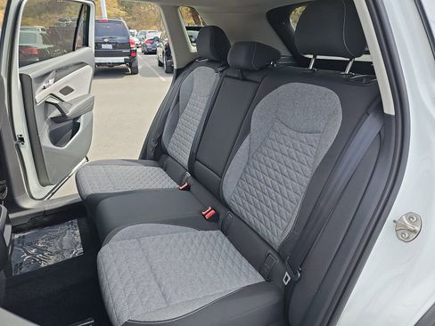 Used 2025 Volkswagen Tiguan S FWD image 13