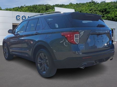 Certified 2023 Ford Explorer XLT w/ Equipment Group 202A AWD/4WD image 4