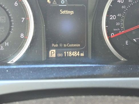 Used 2017 Toyota Camry XSE w/ Moonroof Package FWD image 12