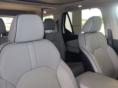 Used 2023 Honda Pilot Elite image 50