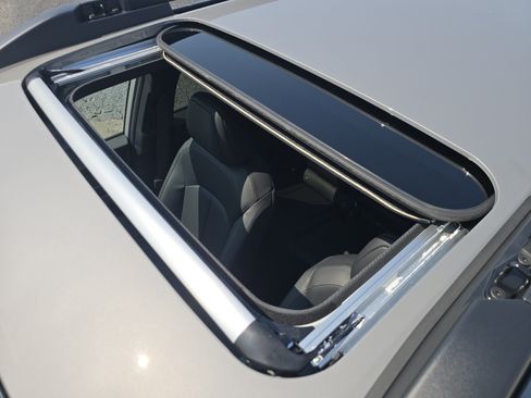 New 2026 Subaru Outback Premium AWD/4WD image 9