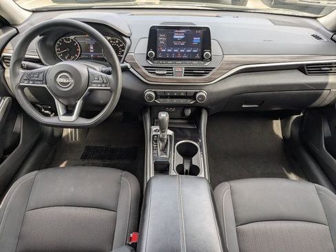 Used 2023 Nissan Altima 2.5 SV image 14