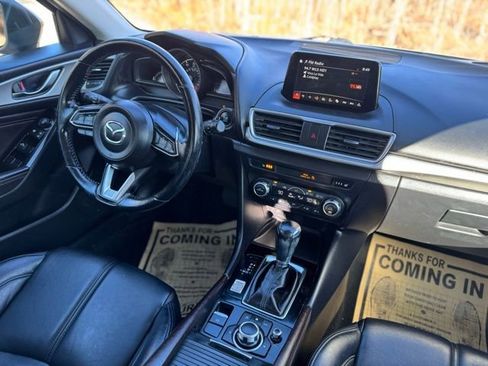 Used 2017 MAZDA MAZDA3 Touring FWD image 27