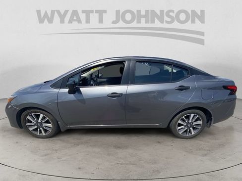 Used 2024 Nissan Versa S w/ S Plus Package FWD image 3