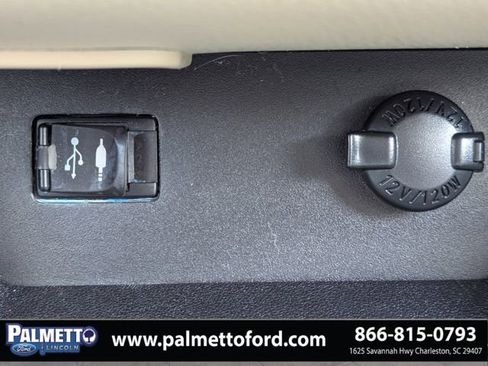 Used 2016 Toyota Highlander XLE image 23