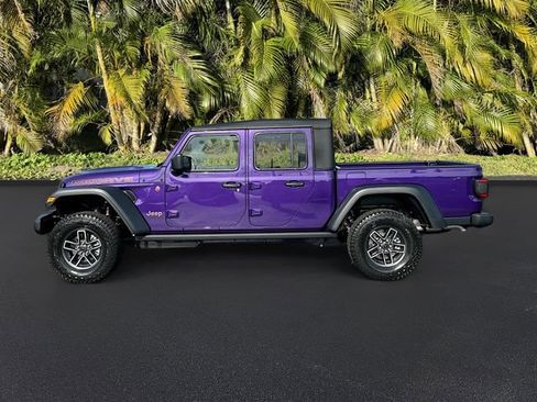 New 2026 Jeep Gladiator Mojave image 2