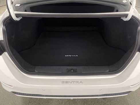 Used 2020 Nissan Sentra SV image 10