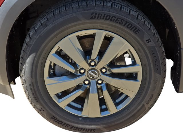 Used 2024 Nissan Pathfinder SV FWD image 31