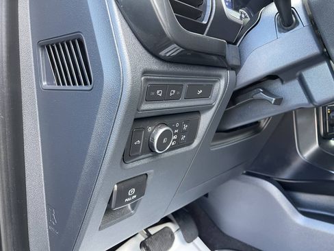 Used 2022 Ford F150 XLT w/ Equipment Group 302A High AWD/4WD image 8