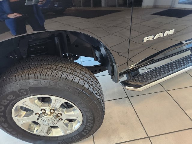 Used 2025 RAM 2500 Big Horn AWD/4WD image 7