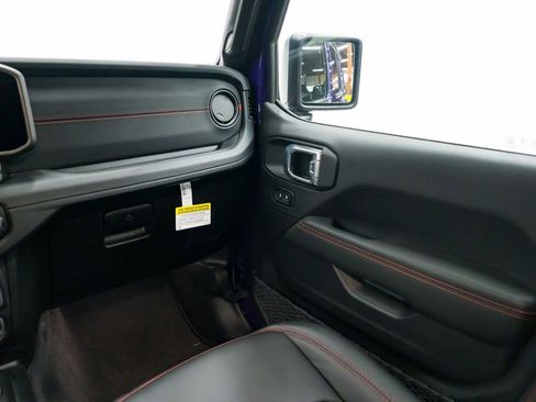 New 2026 Jeep Wrangler Unlimited Rubicon image 10