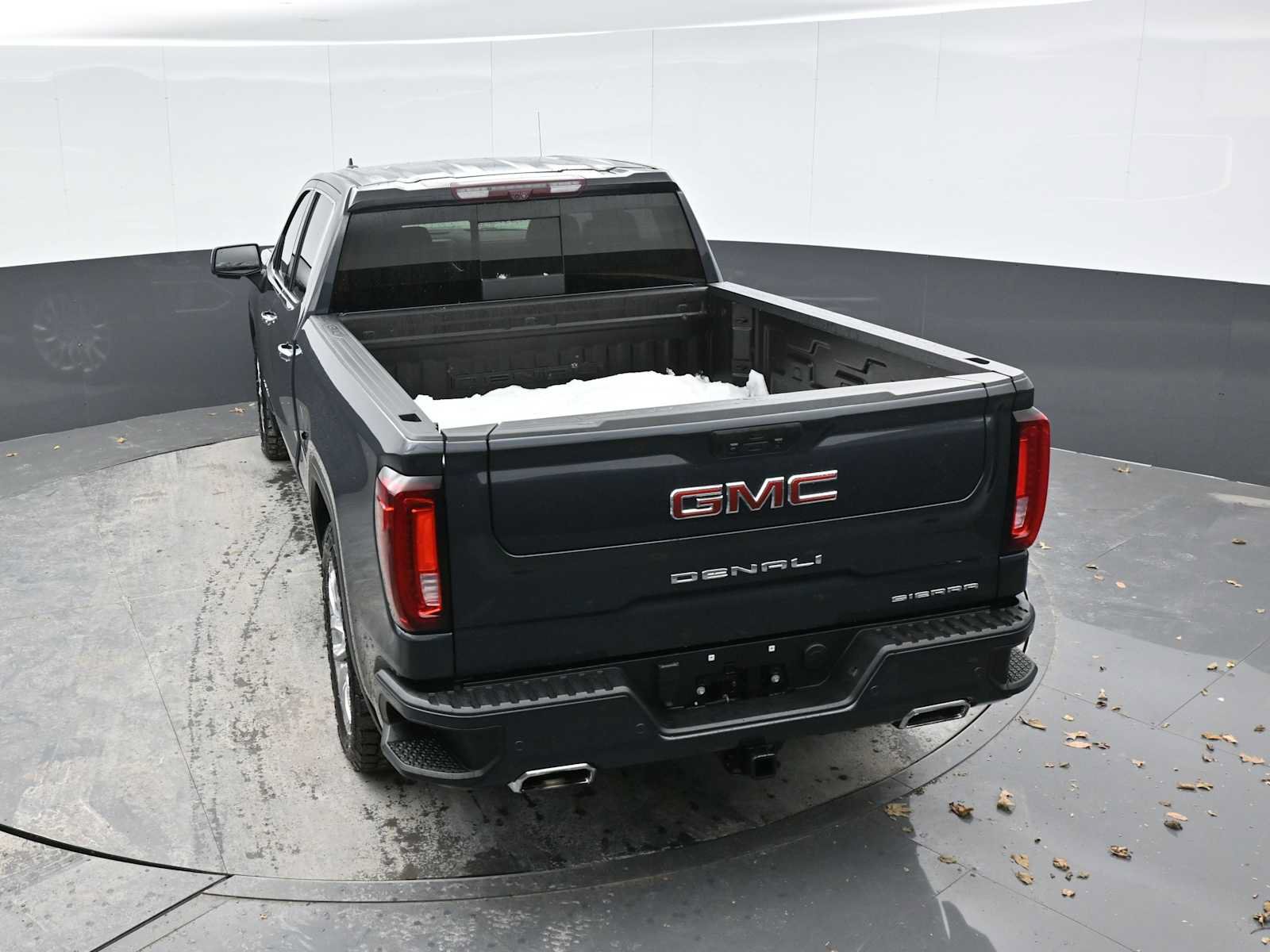 Used 2021 GMC Sierra 1500 Denali w/ Denali Ultimate Package AWD/4WD image 13