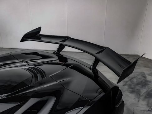 Used 2025 Chevrolet Corvette Z06 RWD image 43