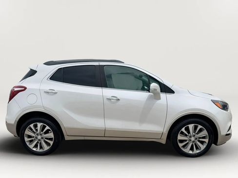 Used 2018 Buick Encore Preferred FWD image 8