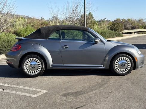 Used 2015 Volkswagen Beetle 1.8T image 21