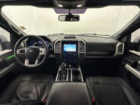 Used 2016 Ford F150 Lariat image 11