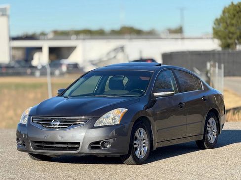 Used 2012 Nissan Altima 2.5 S w/ Convenience Pkg FWD image 6