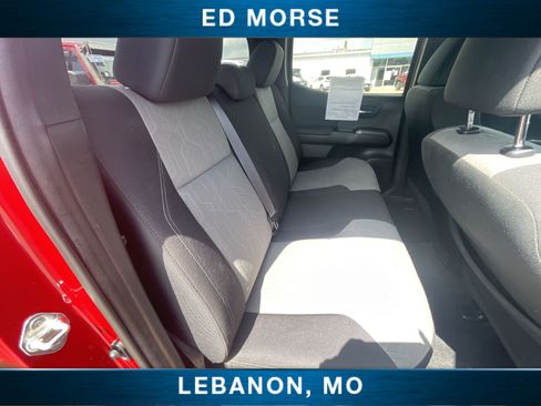 Used 2022 Toyota Tacoma TRD Off-Road AWD/4WD image 24