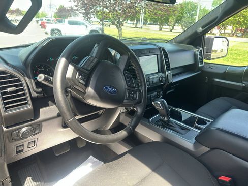 Used 2020 Ford F150 XLT w/ Equipment Group 302A Luxury image 19