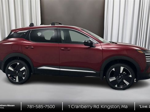 New 2026 Nissan Kicks SR w/ Cold Weather Package image 4